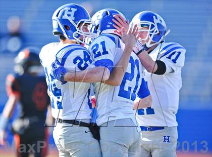Thumbnail 1 in Haldane vs. Tuckahoe (Section 1 Class D Final) photogallery.