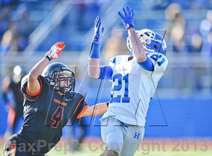 Thumbnail 2 in Haldane vs. Tuckahoe (Section 1 Class D Final) photogallery.