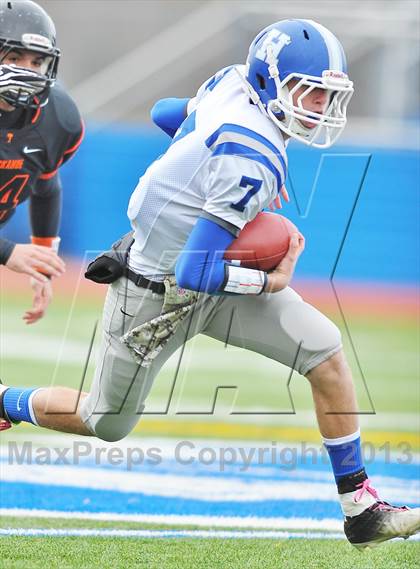 Thumbnail 3 in Haldane vs. Tuckahoe (Section 1 Class D Final) photogallery.