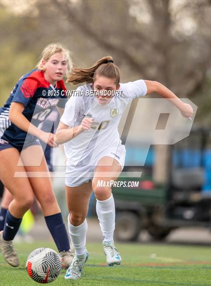Thumbnail 2 in Kent Denver vs Jefferson Academy photogallery.