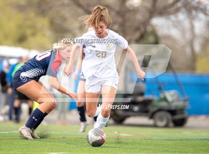 Thumbnail 2 in Kent Denver vs Jefferson Academy photogallery.