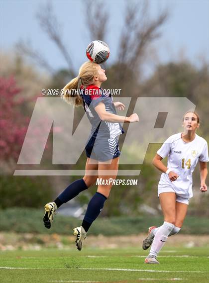Thumbnail 1 in Kent Denver vs Jefferson Academy photogallery.