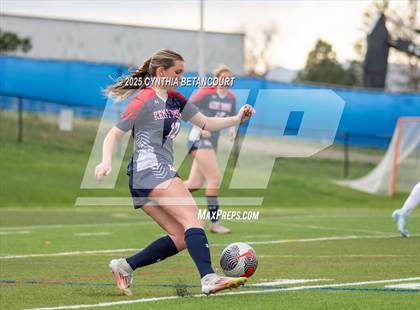 Thumbnail 2 in Kent Denver vs Jefferson Academy photogallery.