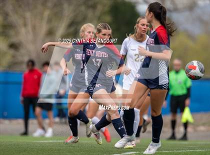 Thumbnail 2 in Kent Denver vs Jefferson Academy photogallery.