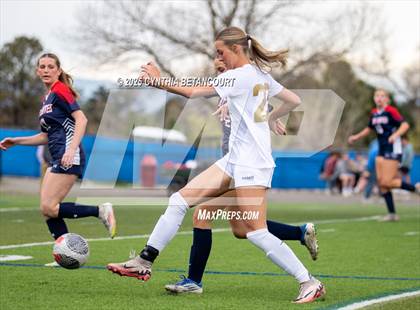 Thumbnail 3 in Kent Denver vs Jefferson Academy photogallery.