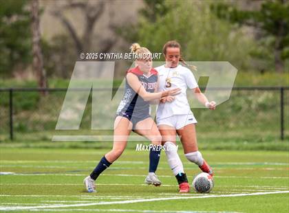 Thumbnail 3 in Kent Denver vs Jefferson Academy photogallery.