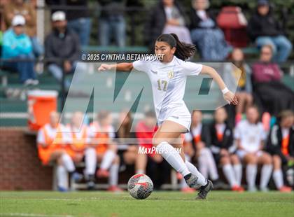 Thumbnail 3 in Kent Denver vs Jefferson Academy photogallery.