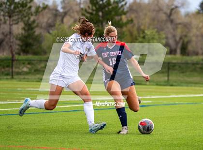 Thumbnail 2 in Kent Denver vs Jefferson Academy photogallery.