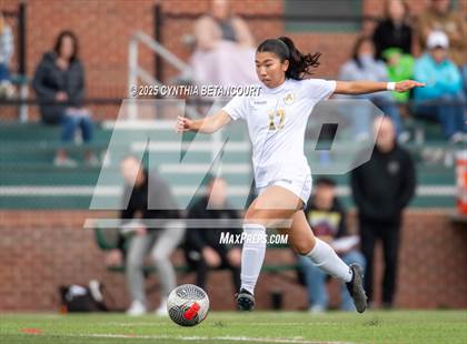 Thumbnail 2 in Kent Denver vs Jefferson Academy photogallery.