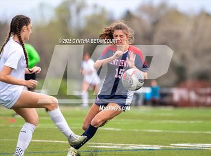 Thumbnail 3 in Kent Denver vs Jefferson Academy photogallery.