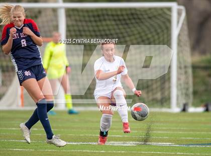 Thumbnail 3 in Kent Denver vs Jefferson Academy photogallery.