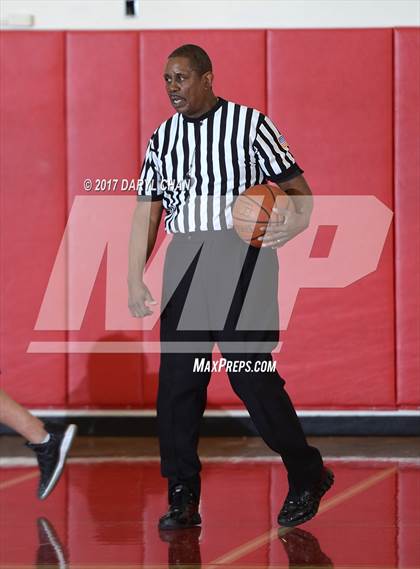 Thumbnail 2 in San Marino vs. Damien (Mark Keppel Tournament) photogallery.