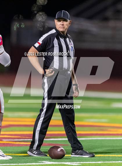 Thumbnail 3 in Dilley @ Tidehaven (UIL 3A D2 Area Playoffs) photogallery.
