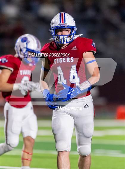 Thumbnail 2 in Dilley @ Tidehaven (UIL 3A D2 Area Playoffs) photogallery.