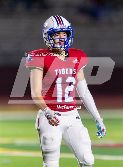 Thumbnail 3 in Dilley @ Tidehaven (UIL 3A D2 Area Playoffs) photogallery.