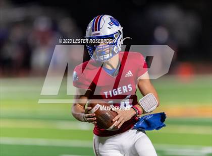 Thumbnail 3 in Dilley @ Tidehaven (UIL 3A D2 Area Playoffs) photogallery.