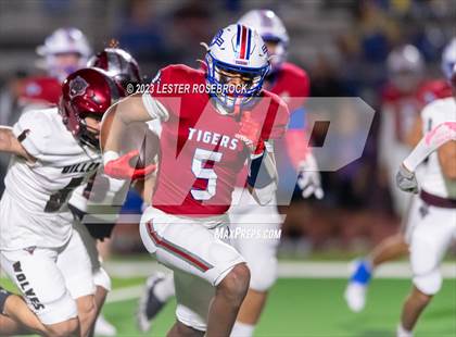 Thumbnail 3 in Dilley @ Tidehaven (UIL 3A D2 Area Playoffs) photogallery.