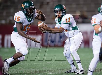 Thumbnail 3 in Naaman Forest vs Rowlett photogallery.