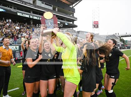 Thumbnail 2 in Manitou Springs vs. Jefferson Academy (CHSAA 3A State Final) photogallery.