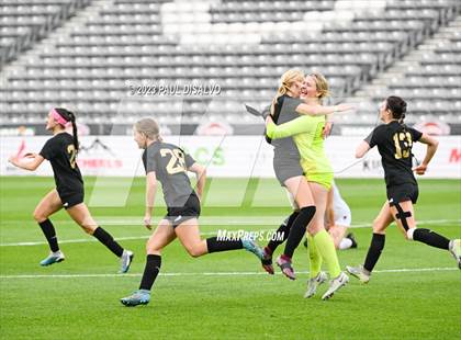 Thumbnail 3 in Manitou Springs vs. Jefferson Academy (CHSAA 3A State Final) photogallery.