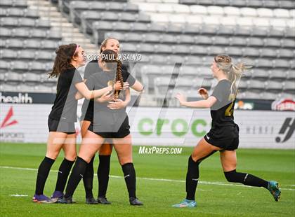 Thumbnail 3 in Manitou Springs vs. Jefferson Academy (CHSAA 3A State Final) photogallery.