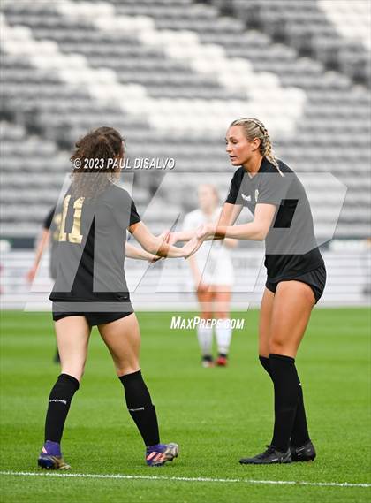 Thumbnail 1 in Manitou Springs vs. Jefferson Academy (CHSAA 3A State Final) photogallery.