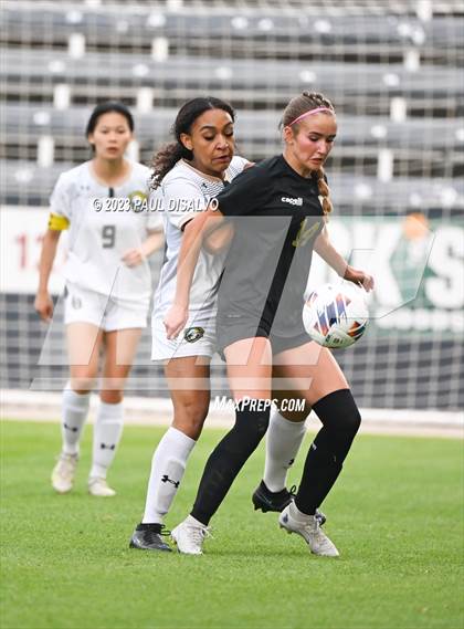Thumbnail 1 in Manitou Springs vs. Jefferson Academy (CHSAA 3A State Final) photogallery.