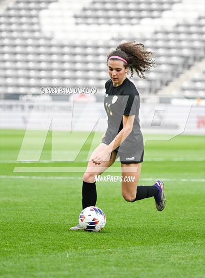 Thumbnail 3 in Manitou Springs vs. Jefferson Academy (CHSAA 3A State Final) photogallery.
