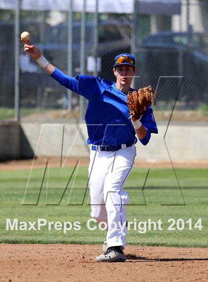 Thumbnail 2 in Davis vs Stockdale (Boras Classic - North Bracket) photogallery.