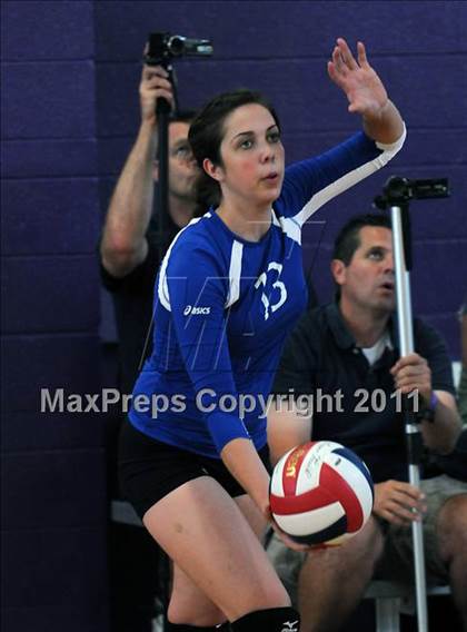 Thumbnail 3 in Walton vs. Pleasant Grove (Durango Fall Classic) photogallery.
