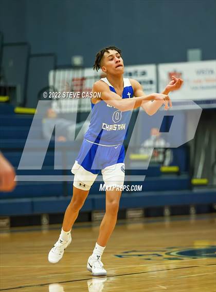 Thumbnail 3 in Capital Christian @ Vista del Lago photogallery.