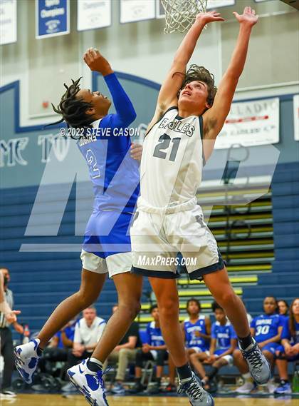 Thumbnail 3 in Capital Christian @ Vista del Lago photogallery.