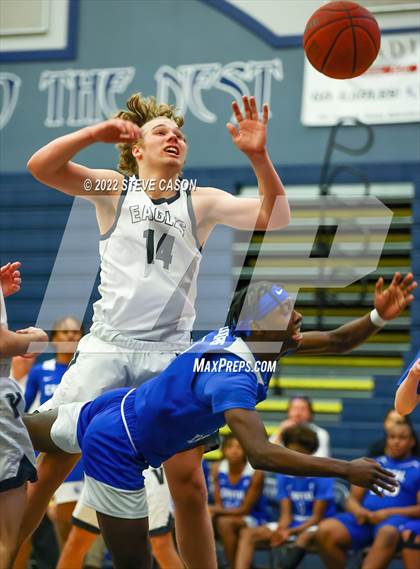Thumbnail 2 in Capital Christian @ Vista del Lago photogallery.