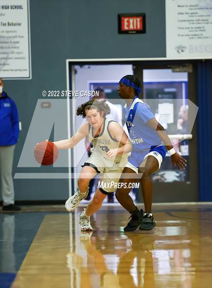 Thumbnail 1 in Capital Christian @ Vista del Lago photogallery.