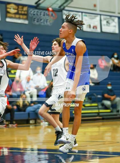 Thumbnail 3 in Capital Christian @ Vista del Lago photogallery.