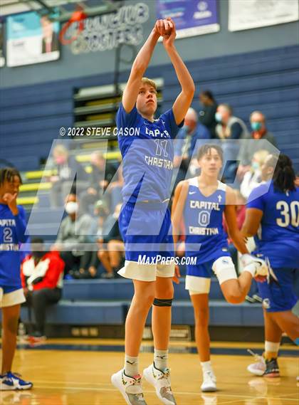 Thumbnail 1 in Capital Christian @ Vista del Lago photogallery.
