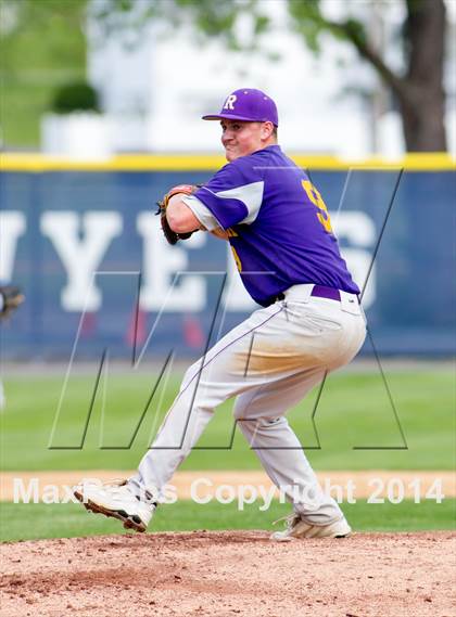 Thumbnail 2 in Spackenkill vs. Rhinebeck (Section 9 Class B Final) photogallery.