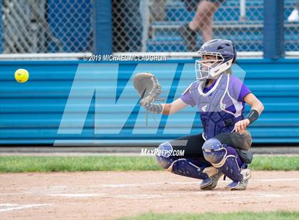 Thumbnail 1 in East Rockaway vs Oyster Bay (NYSPHSAA Section 8 Class B Final Game 1) photogallery.