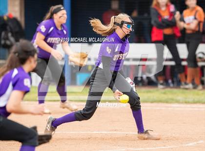 Thumbnail 2 in East Rockaway vs Oyster Bay (NYSPHSAA Section 8 Class B Final Game 1) photogallery.