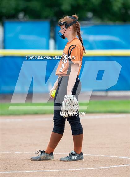 Thumbnail 3 in East Rockaway vs Oyster Bay (NYSPHSAA Section 8 Class B Final Game 1) photogallery.