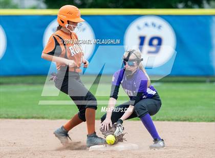 Thumbnail 2 in East Rockaway vs Oyster Bay (NYSPHSAA Section 8 Class B Final Game 1) photogallery.