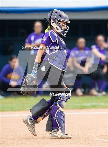 Thumbnail 2 in East Rockaway vs Oyster Bay (NYSPHSAA Section 8 Class B Final Game 1) photogallery.