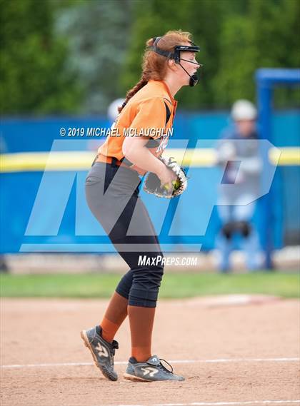 Thumbnail 2 in East Rockaway vs Oyster Bay (NYSPHSAA Section 8 Class B Final Game 1) photogallery.