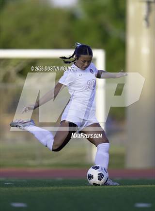 A&M Consolidated vs. Barbers Hill (UIL 5A D1 Girls Soccer Area)