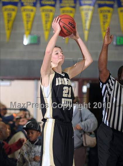 Thumbnail 1 in Archbishop Mitty vs. St. Mary's (Common Good Classic) photogallery.