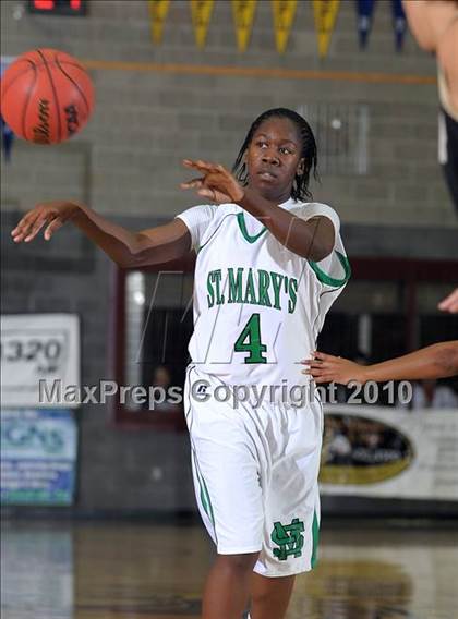 Thumbnail 1 in Archbishop Mitty vs. St. Mary's (Common Good Classic) photogallery.