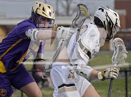 Thumbnail 3 in Lake Braddock @ Westfield photogallery.