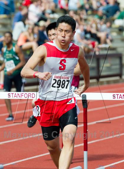 Thumbnail 1 in Stanford Invitational 400m High Hurdles photogallery.