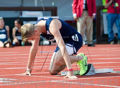 Thumbnail 3 in Stanford Invitational 400m High Hurdles photogallery.