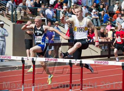 Thumbnail 1 in Stanford Invitational 400m High Hurdles photogallery.